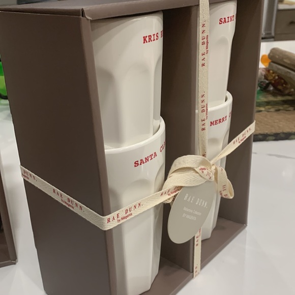 NWT Rae Dunn 3 sets of 4 melamine cups (12 total) 20oz dishwasher safe. - Picture 4 of 5